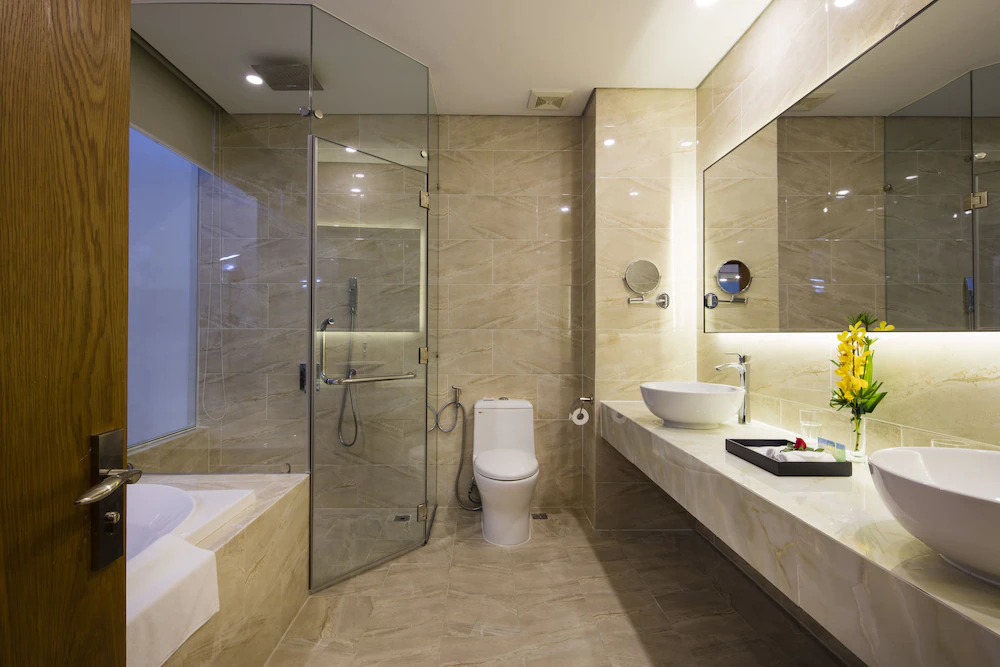 Diamond Bay Condotel Resort