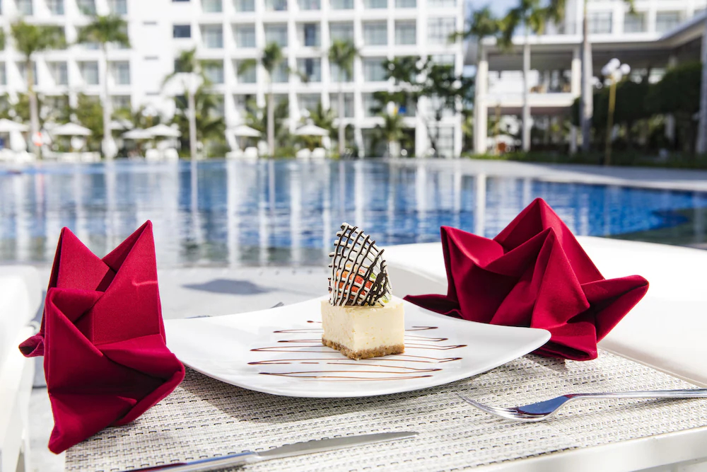 Diamond Bay Condotel Resort