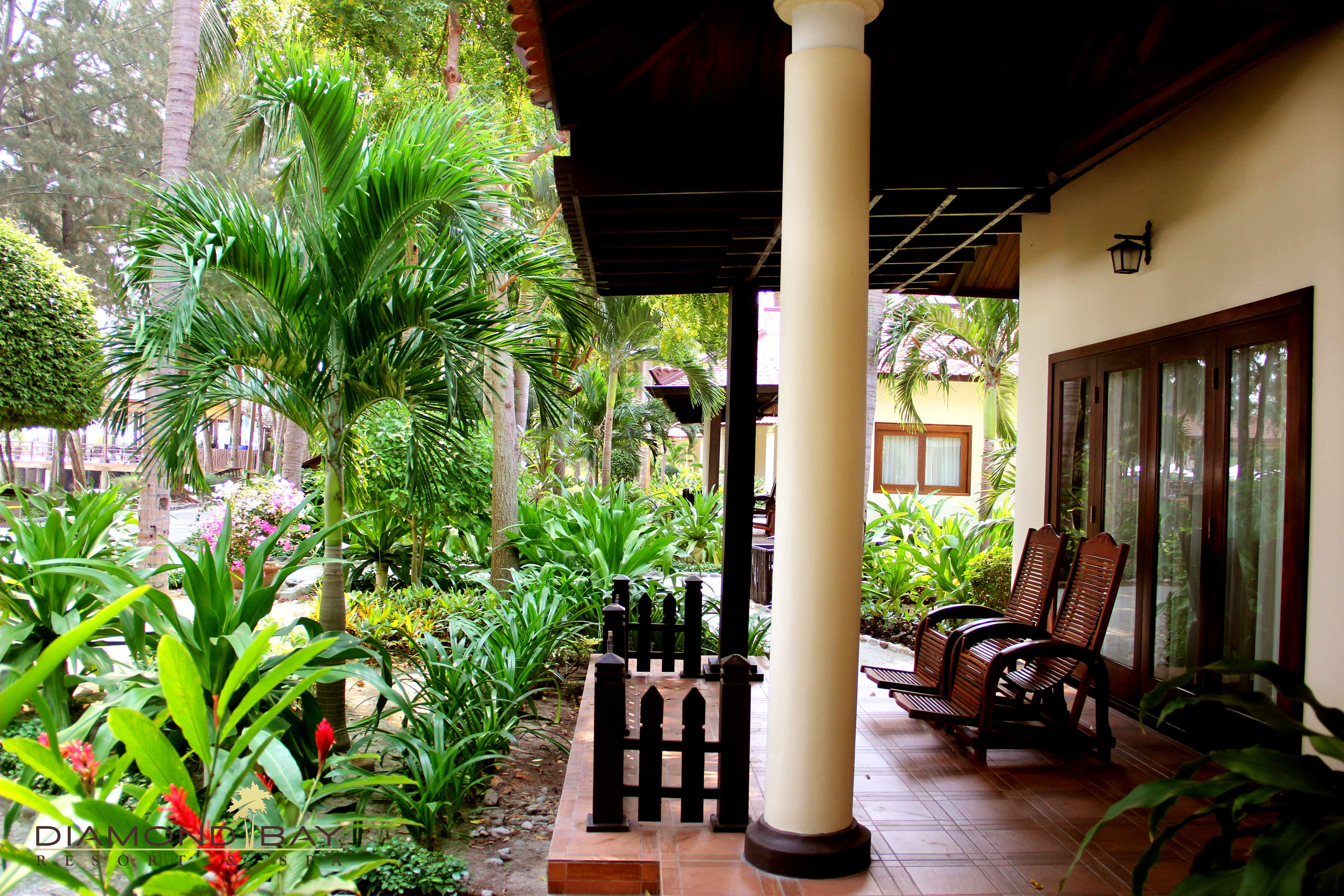 Diamond Bay Resort & Spa