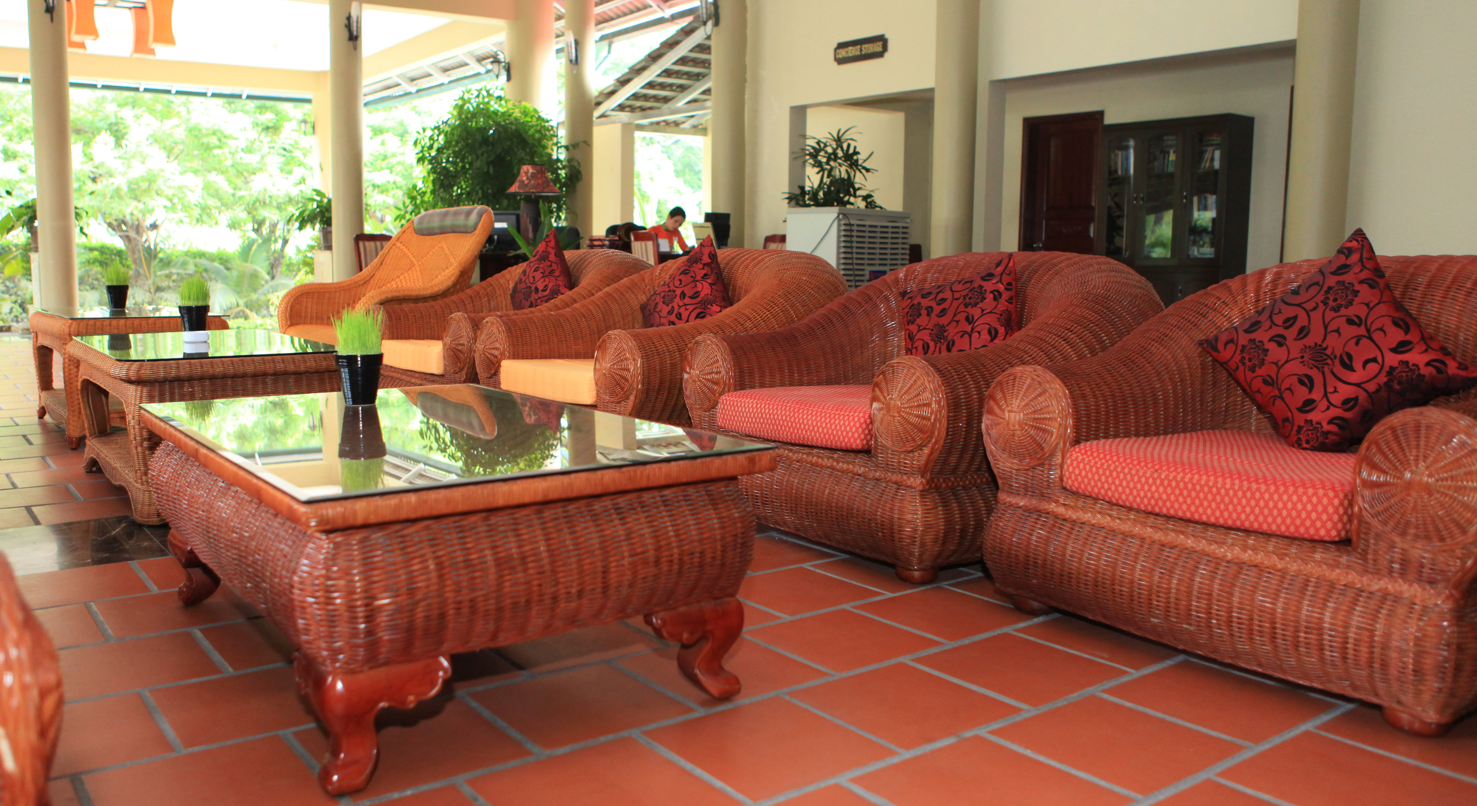 Diamond Bay Resort & Spa