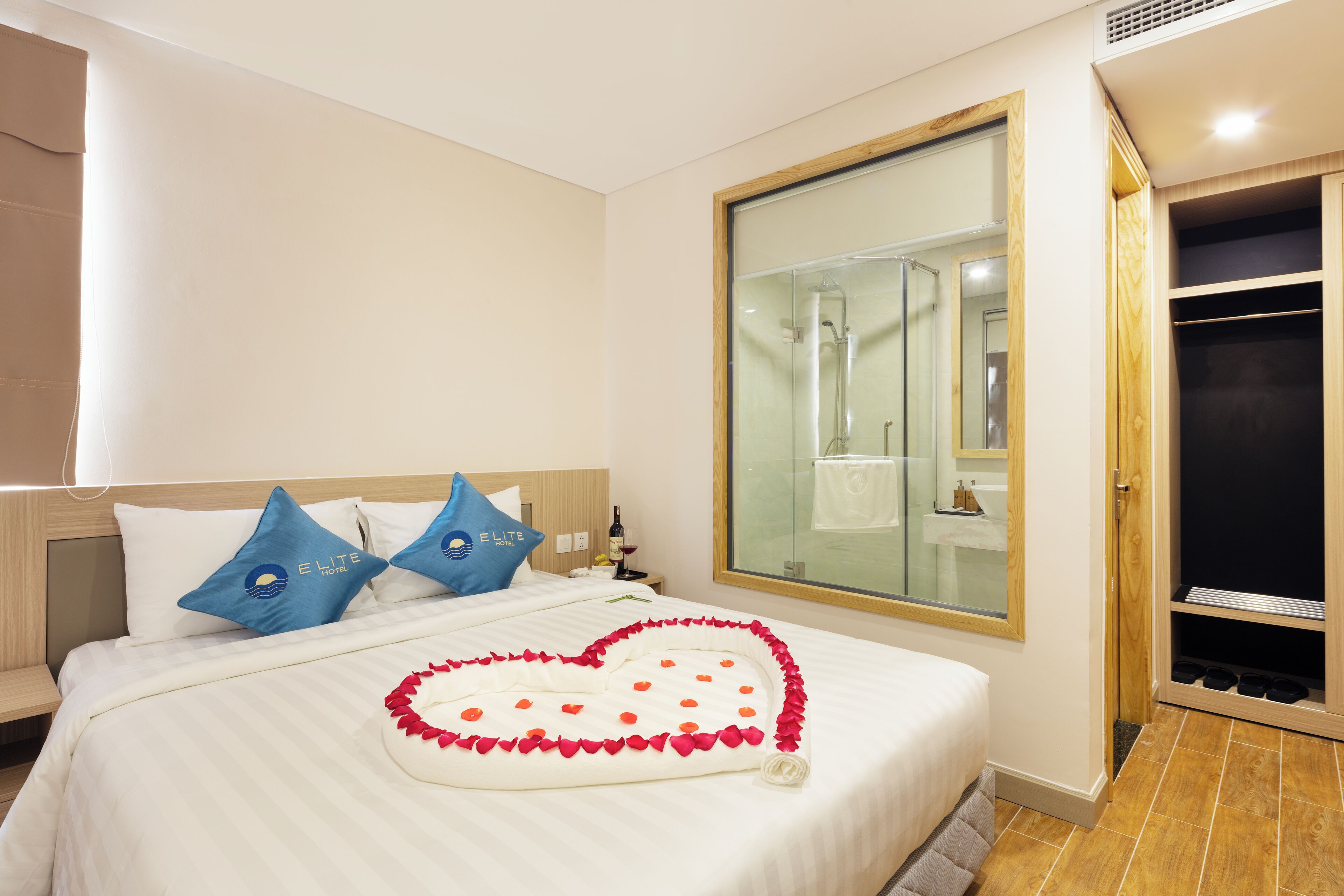 Elite Hotel