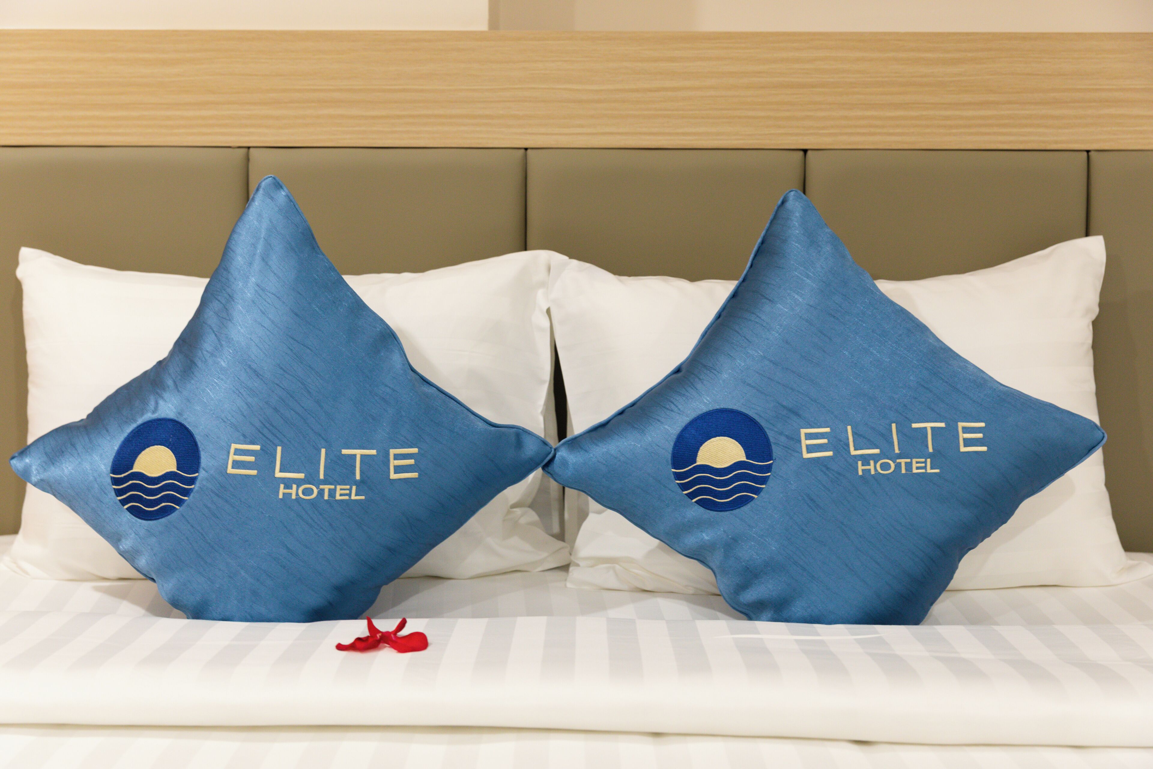 Elite Hotel