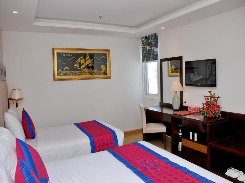 Galliot Hotel