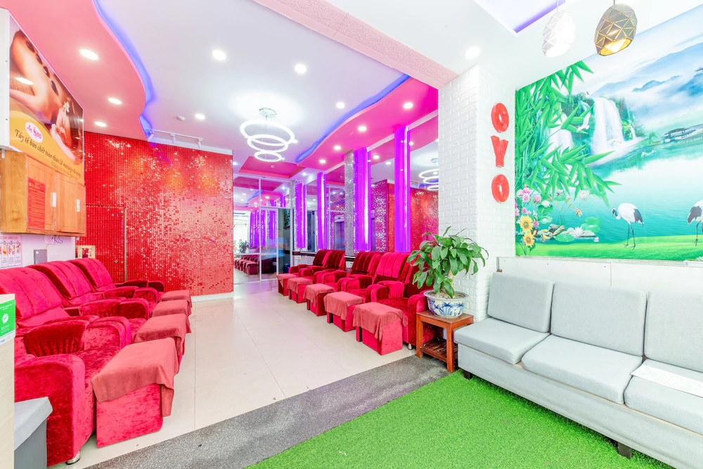 Gia Huy Hotel by OYO Rooms