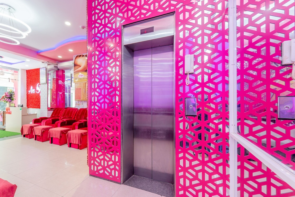 Gia Huy Hotel by OYO Rooms