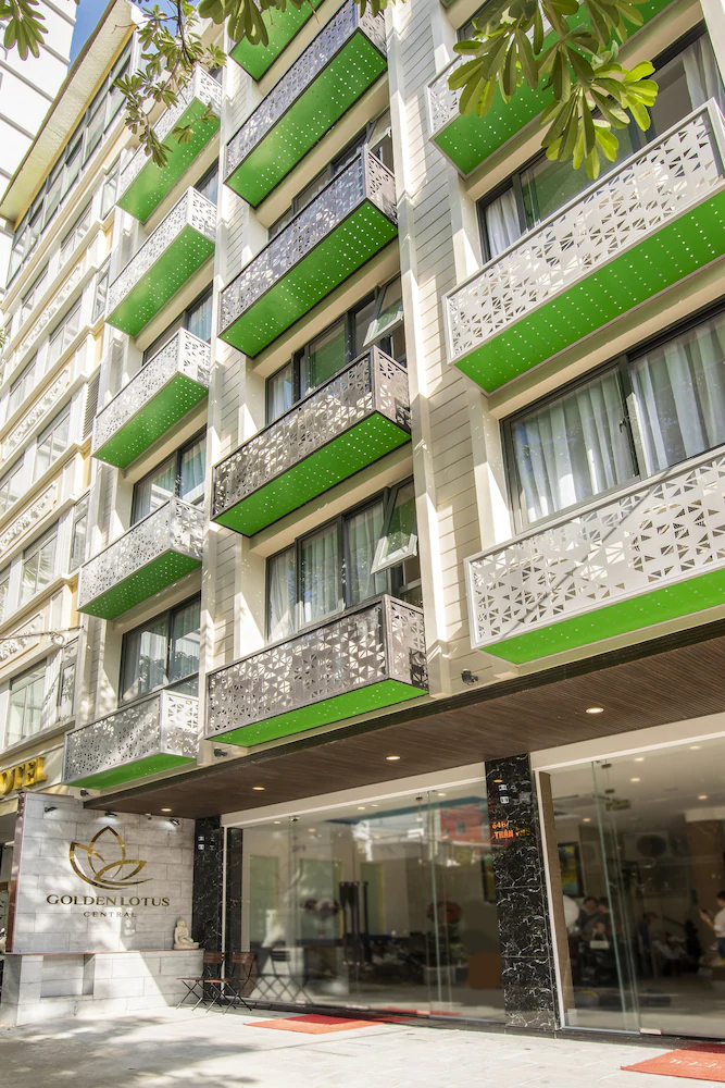 Golden Lotus Central Hotel
