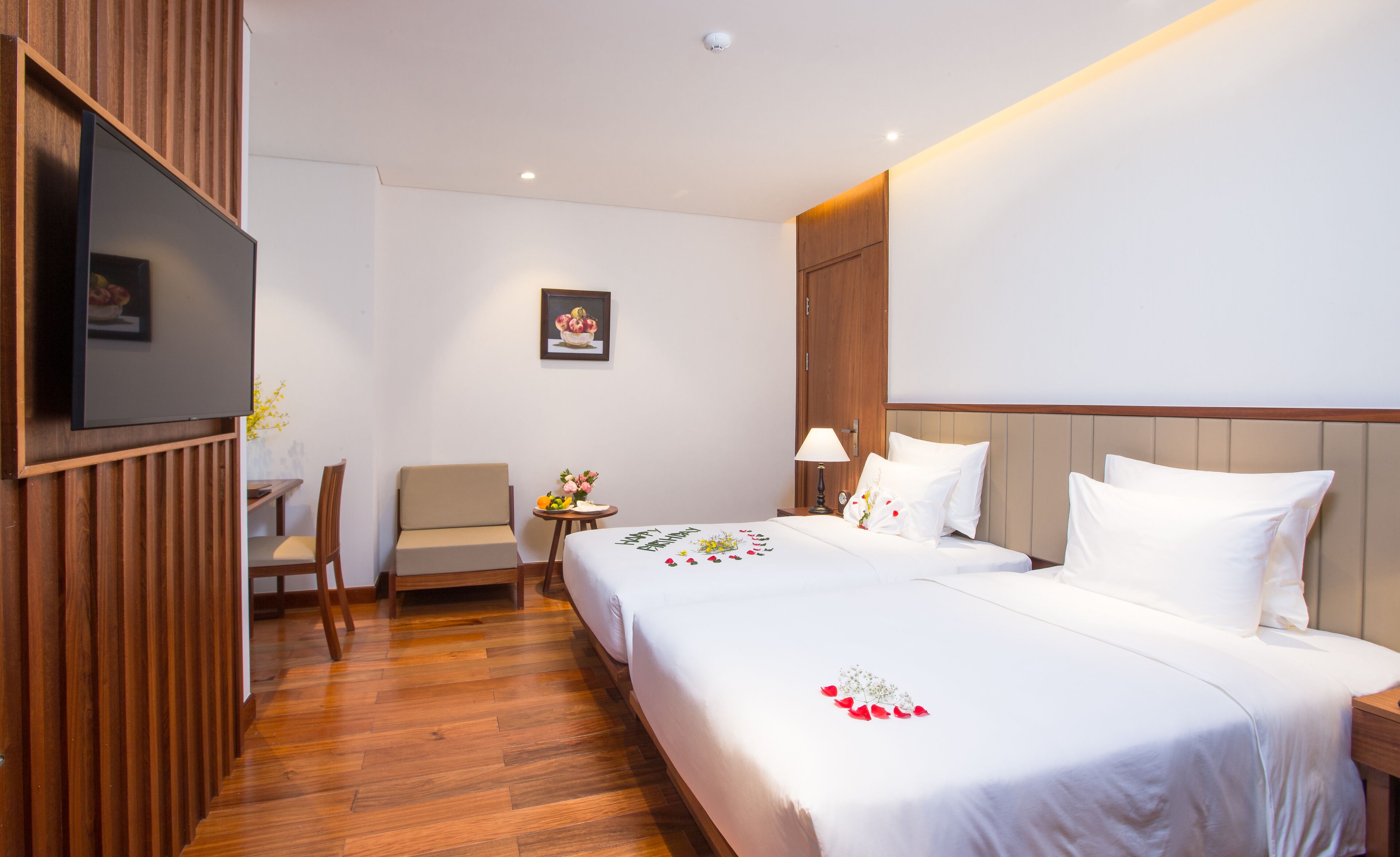 Green Beach Hotel