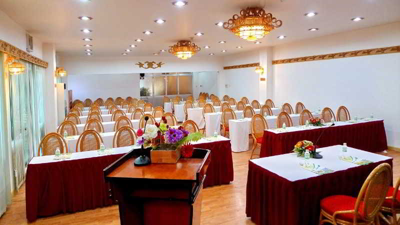 Green Ant Hotel Nha Trang
