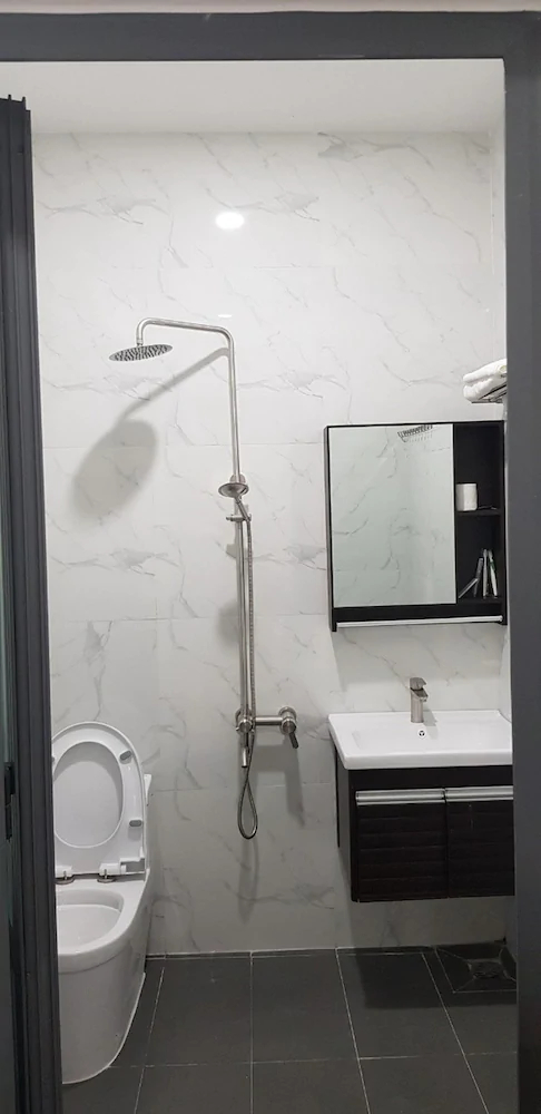 Hai Lam Hotel by OYO Rooms