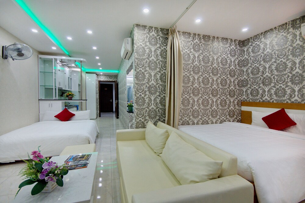 Handy Holiday Beach Apartment