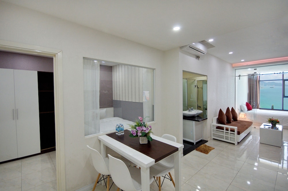 Handy Holiday Beach Apartment