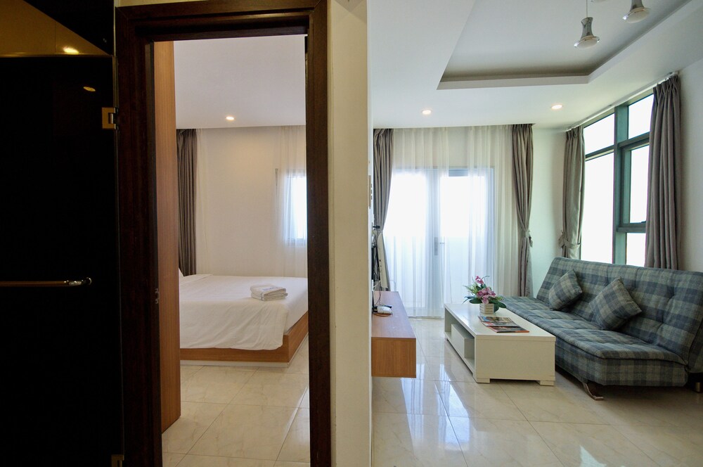 Handy Holiday Beach Apartment