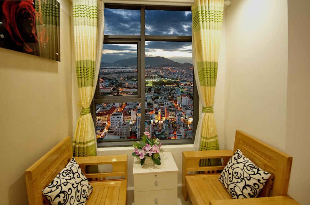 Handy Holiday Beach Apartment