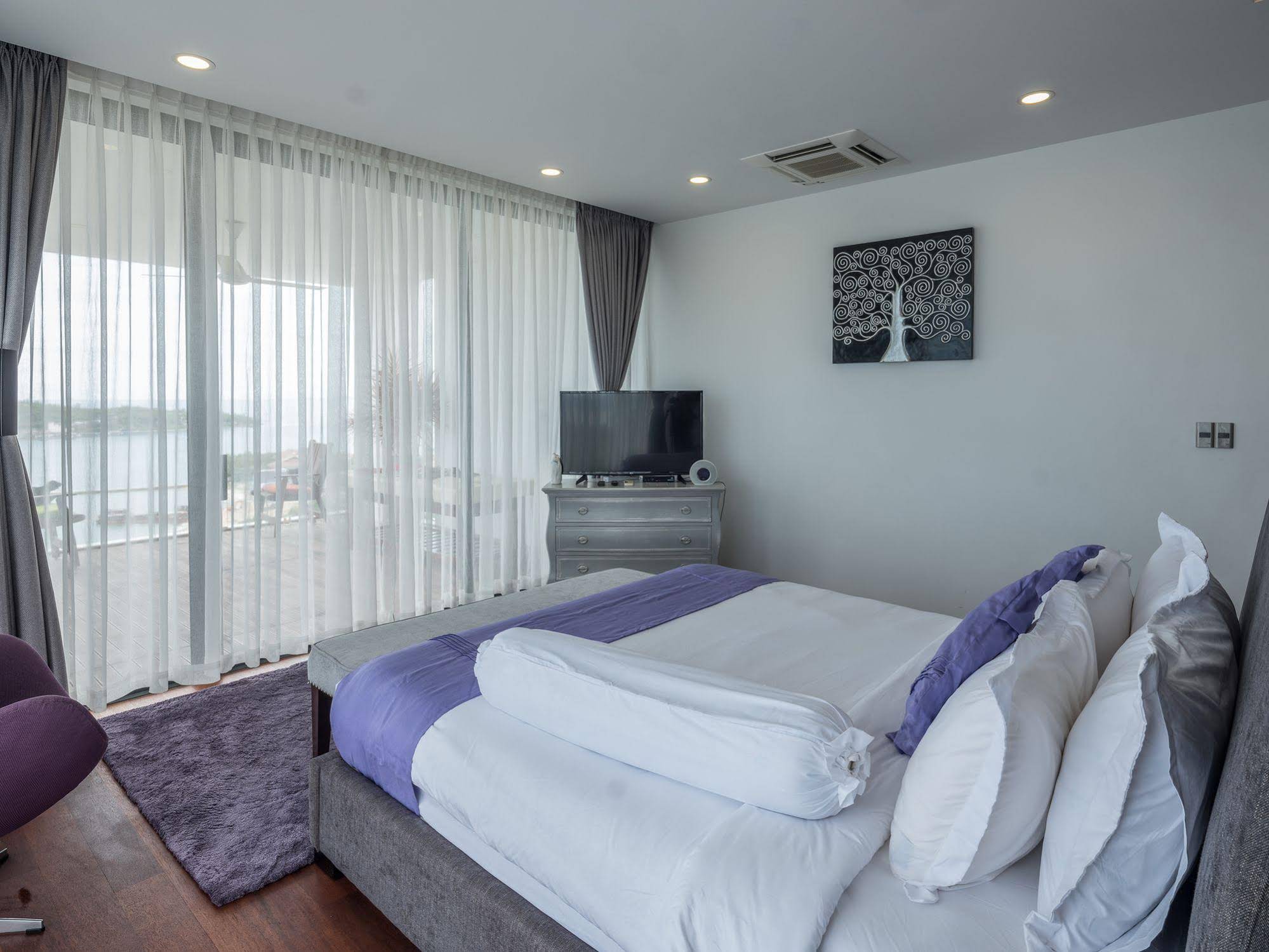 Hapier Villa