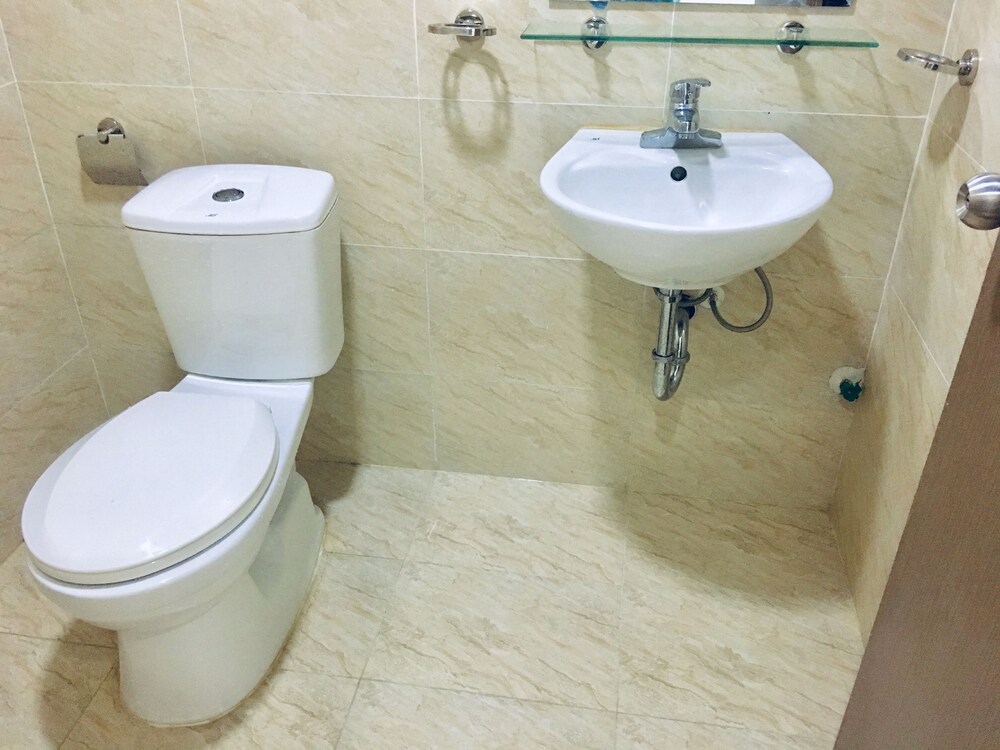 Hon Chong Condotel