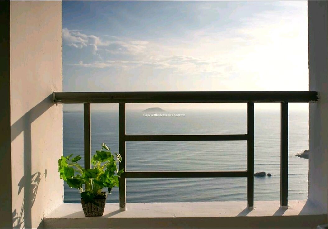 HQH Sea View Apartment