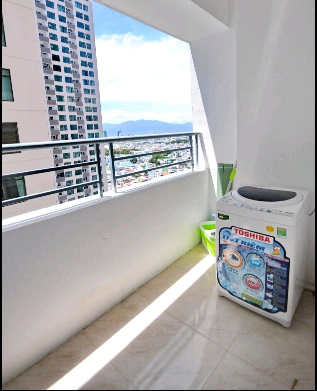 HQH Sea View Apartment