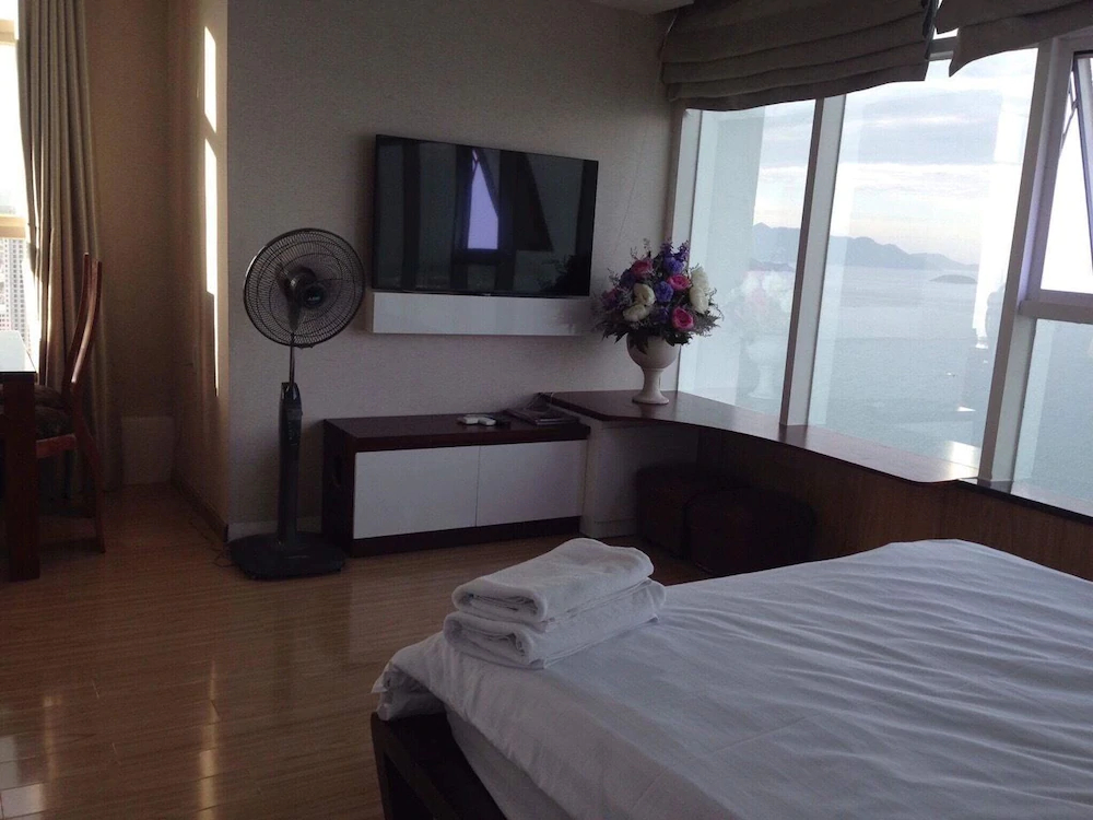 Ideal Time Apartment