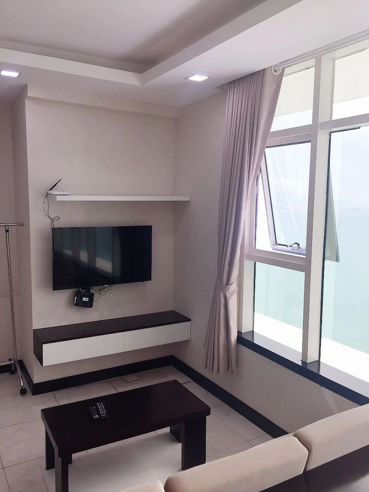 Ideal Time Apartment