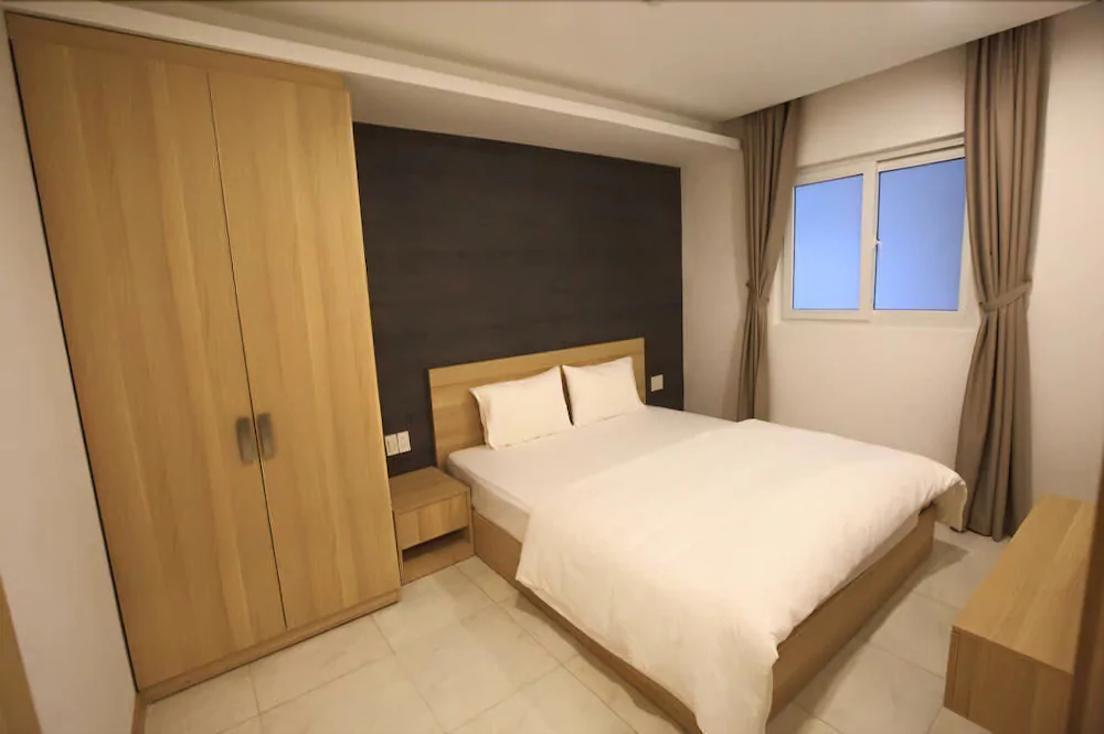 Ideal Time Apartment