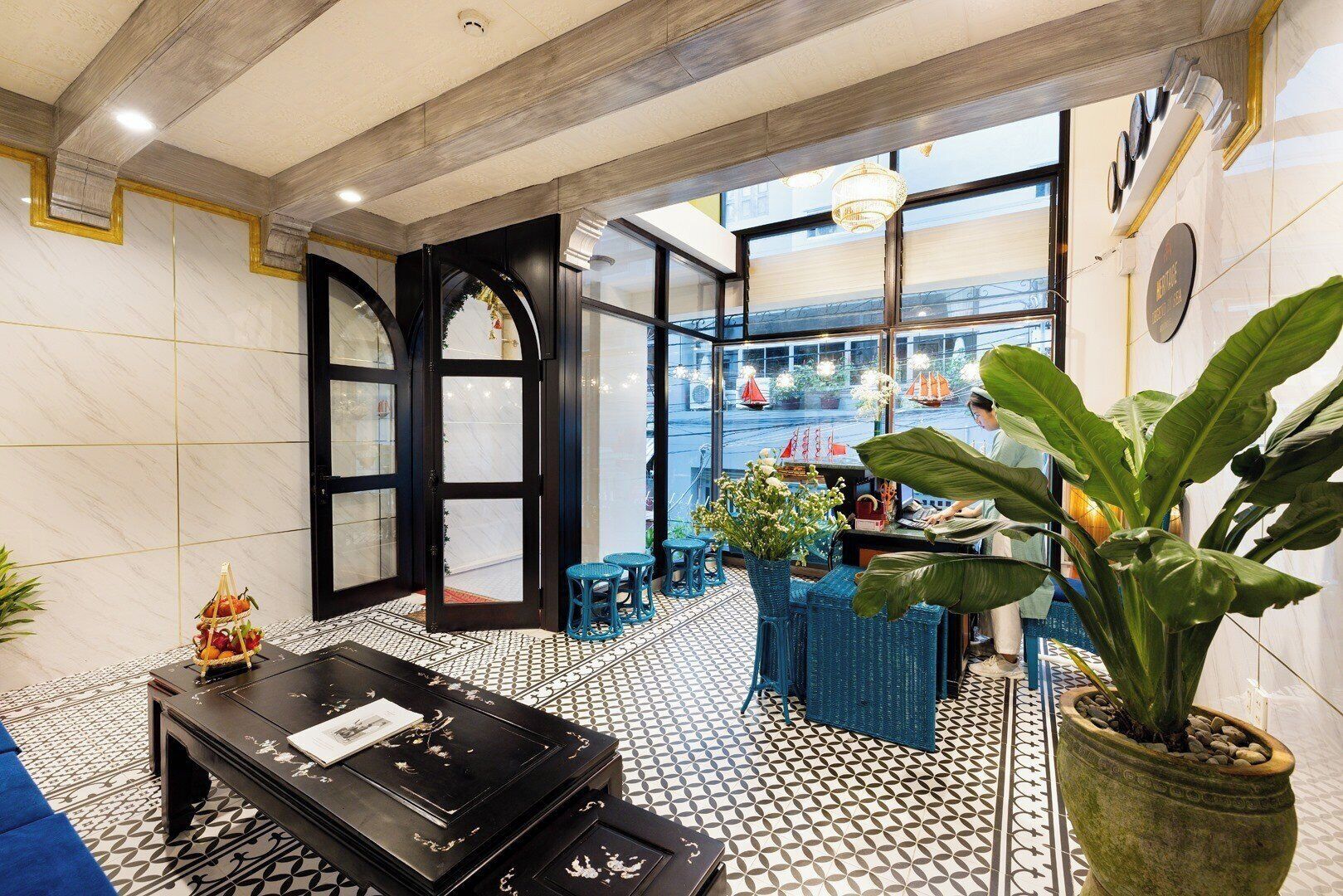 Iseaview Heritage Boutique Hotel