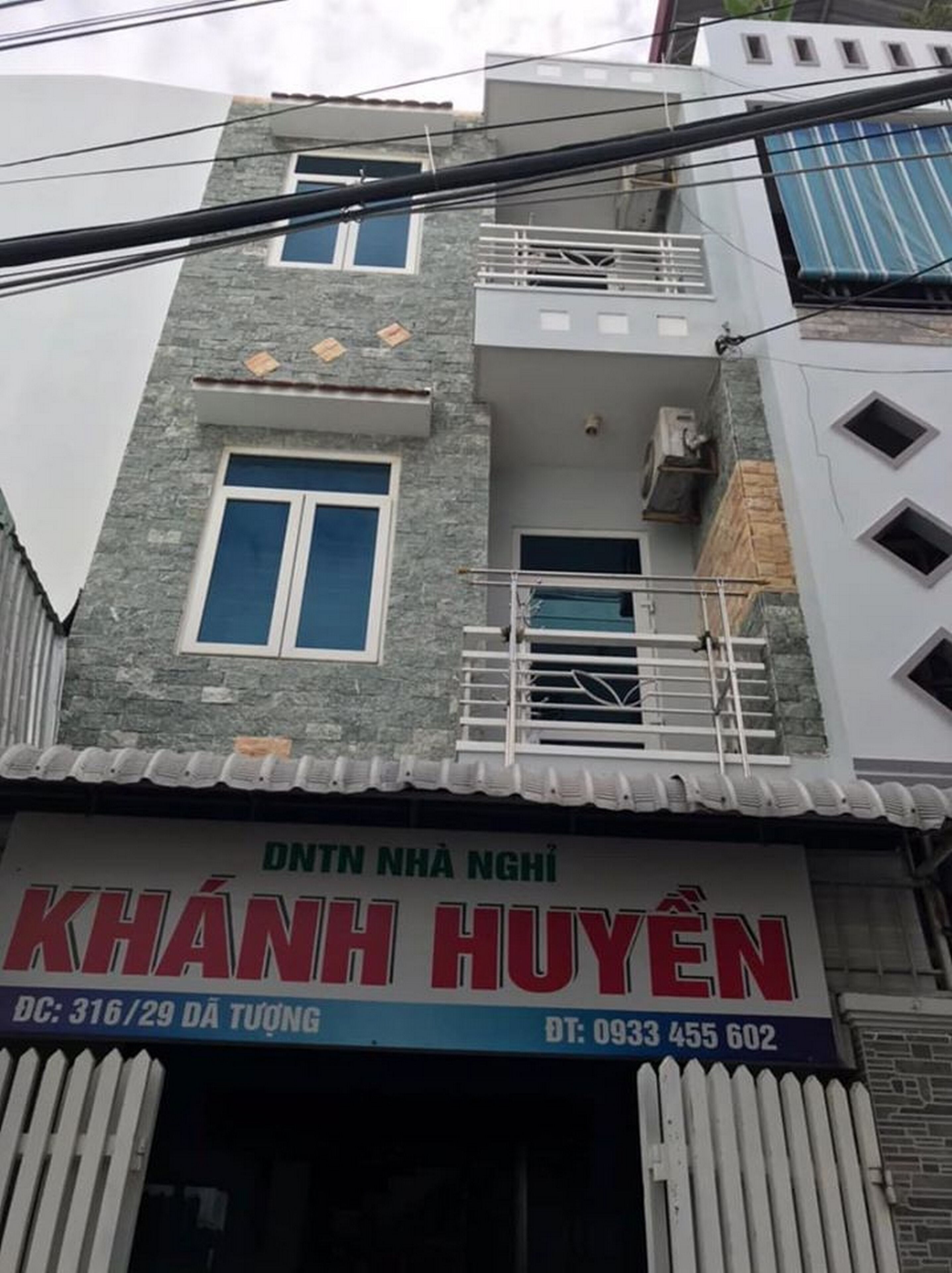 Khanh Huyen Motel by OYO Rooms
