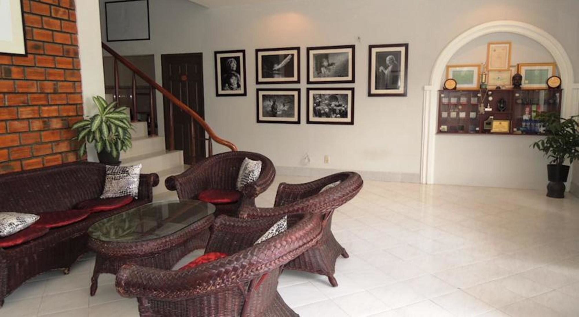 La Paloma Villa