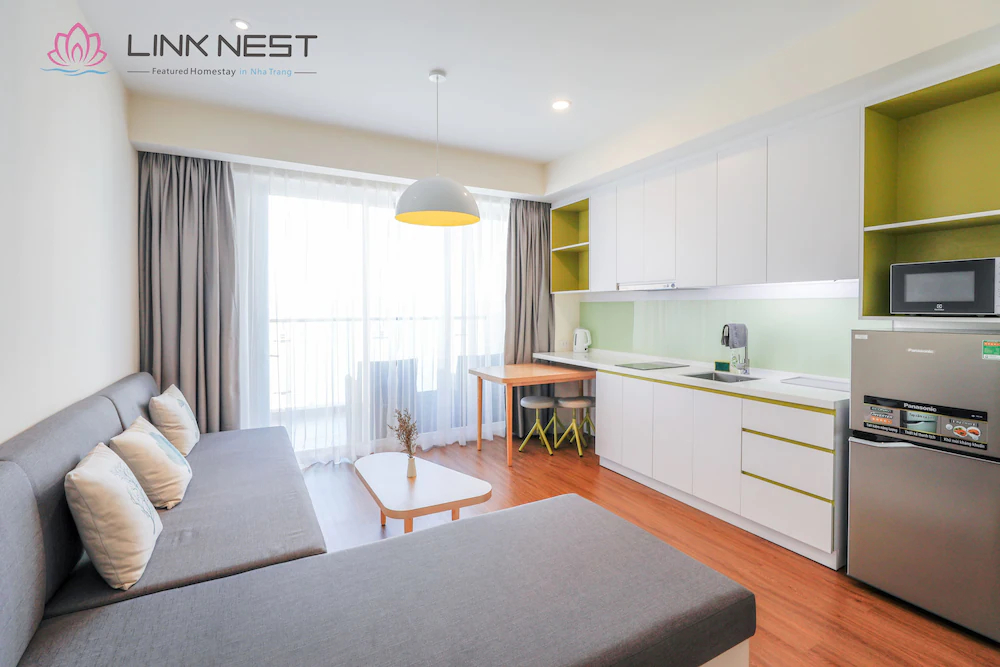 LinkNest Sea View Apartment