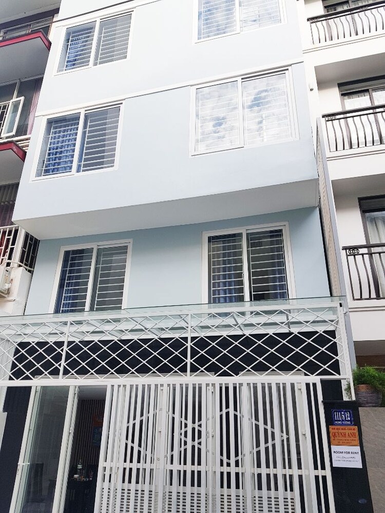 Livin' Hub Hostel & Apartment