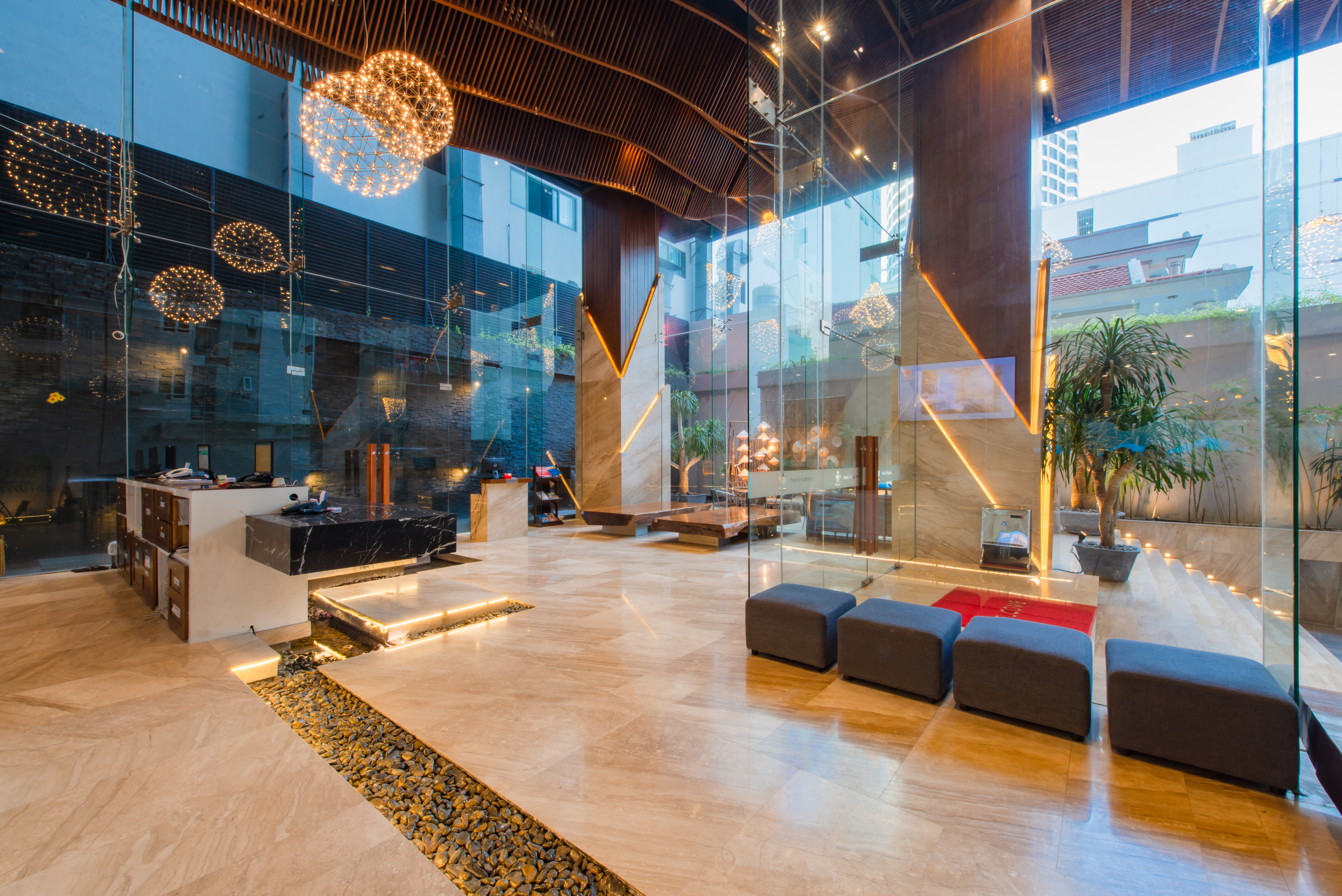 Maple Hotel & Apartment