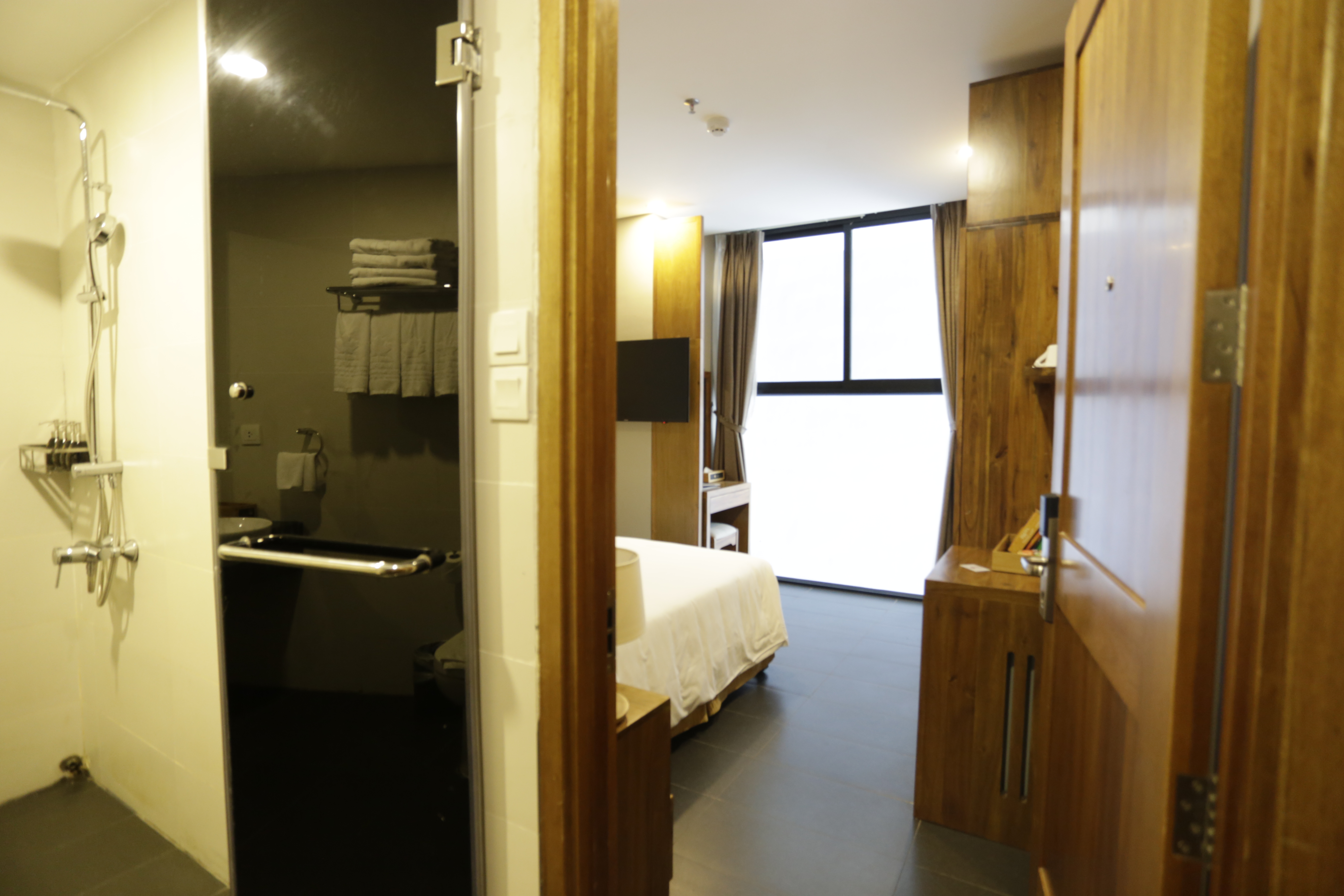 Maple Hotel & Apartment