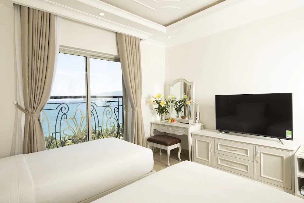 Mercure Nha Trang Beach