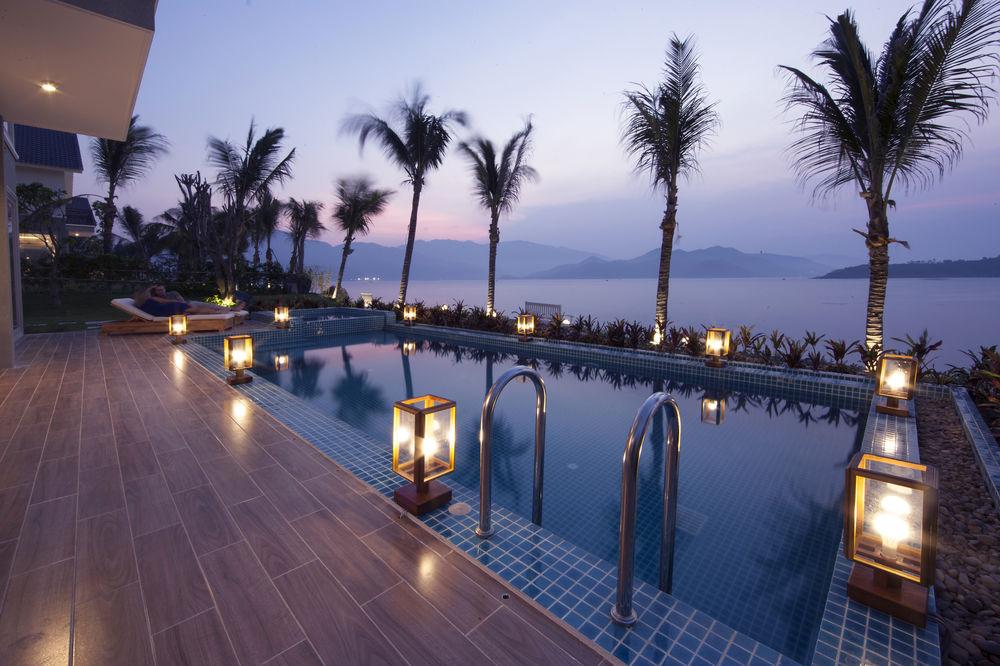 MerPerle Hon Tam Resort