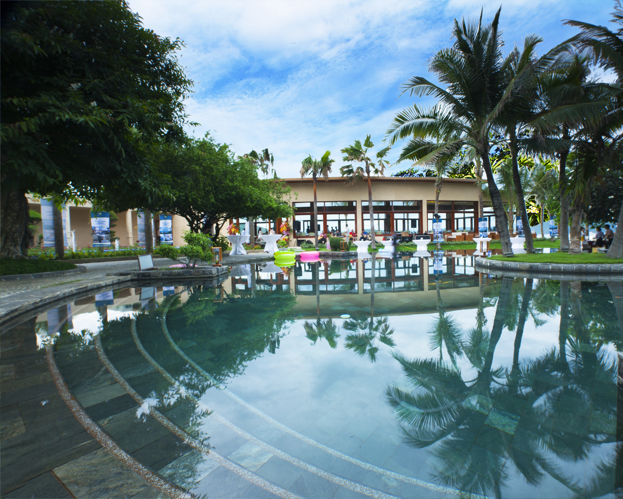 MerPerle Hon Tam Resort