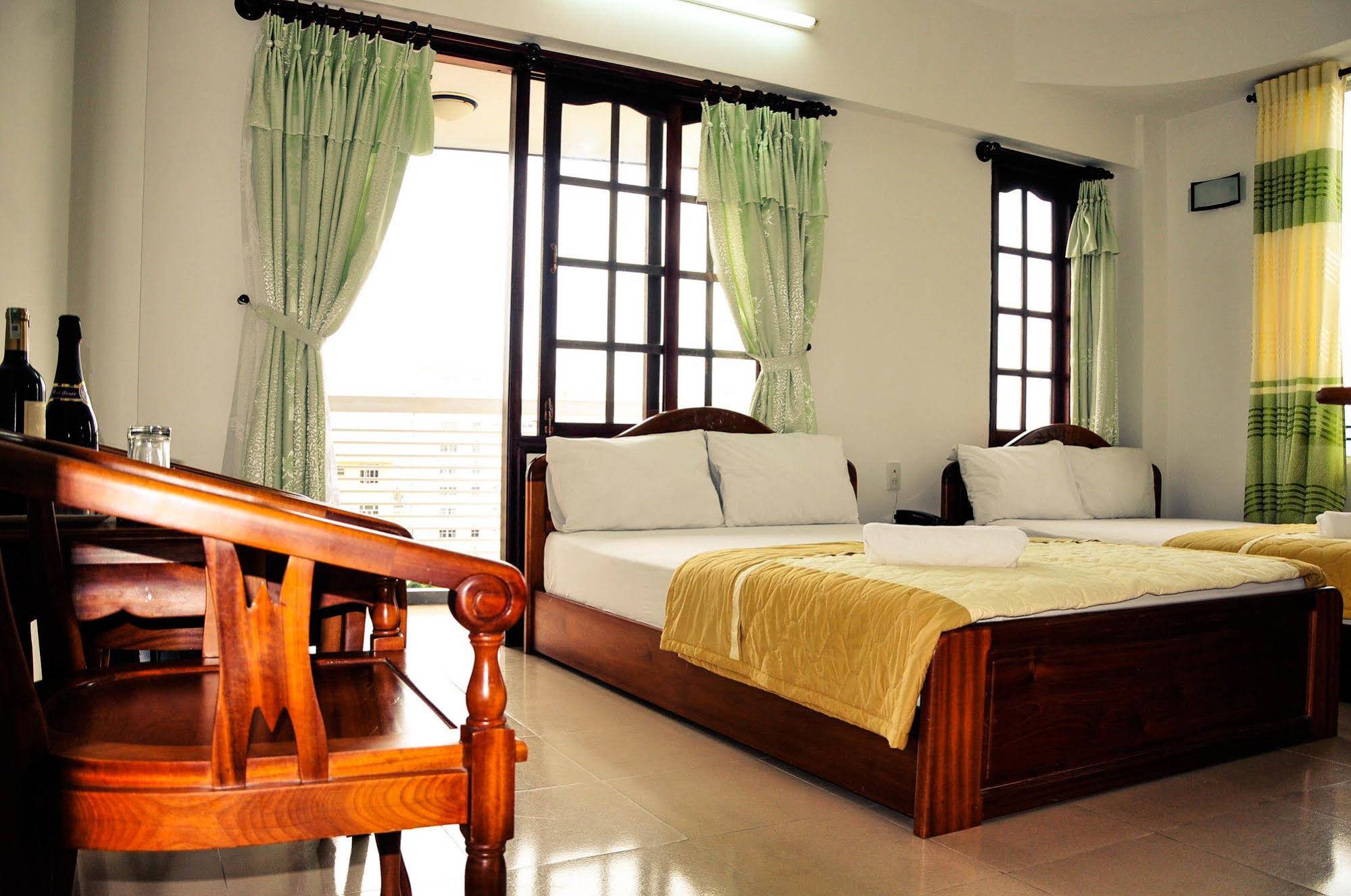 Minh Cat Hotel