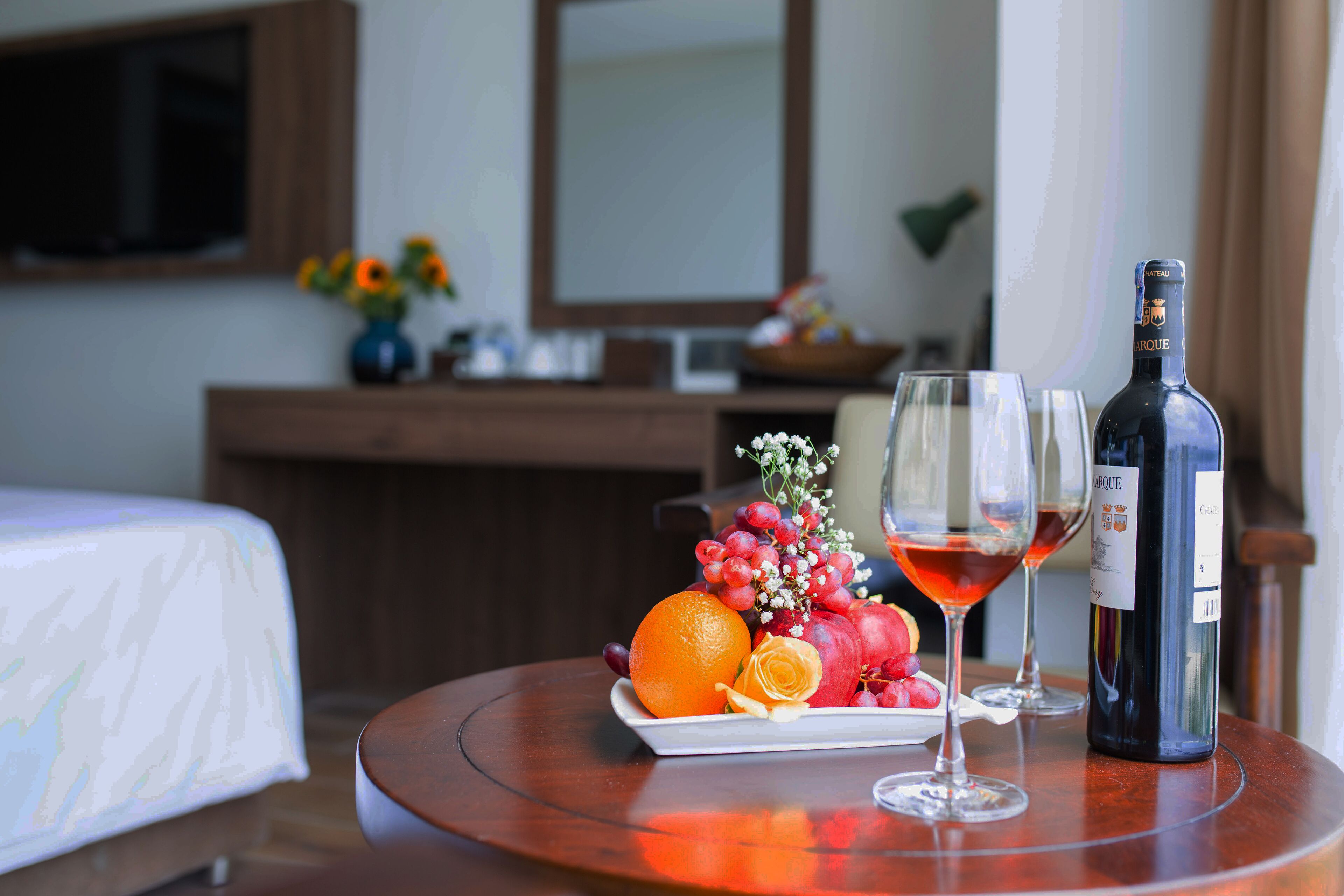 Miracle Luxury Hotel