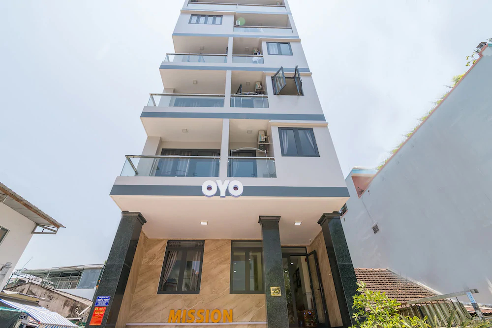 Quoc Vinh Hotel & Apartment