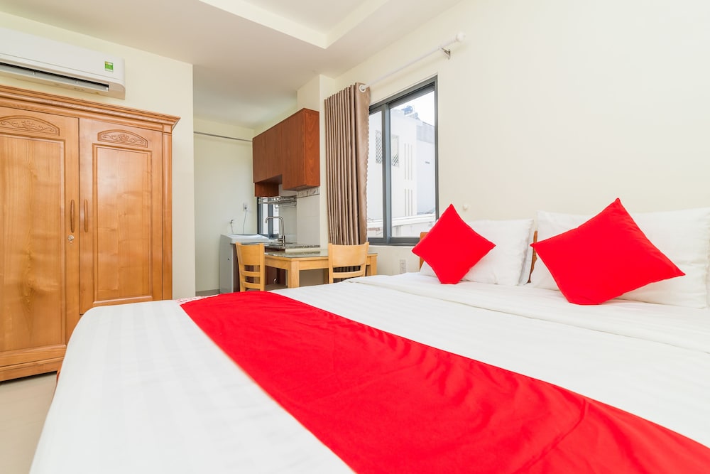Quoc Vinh Hotel & Apartment