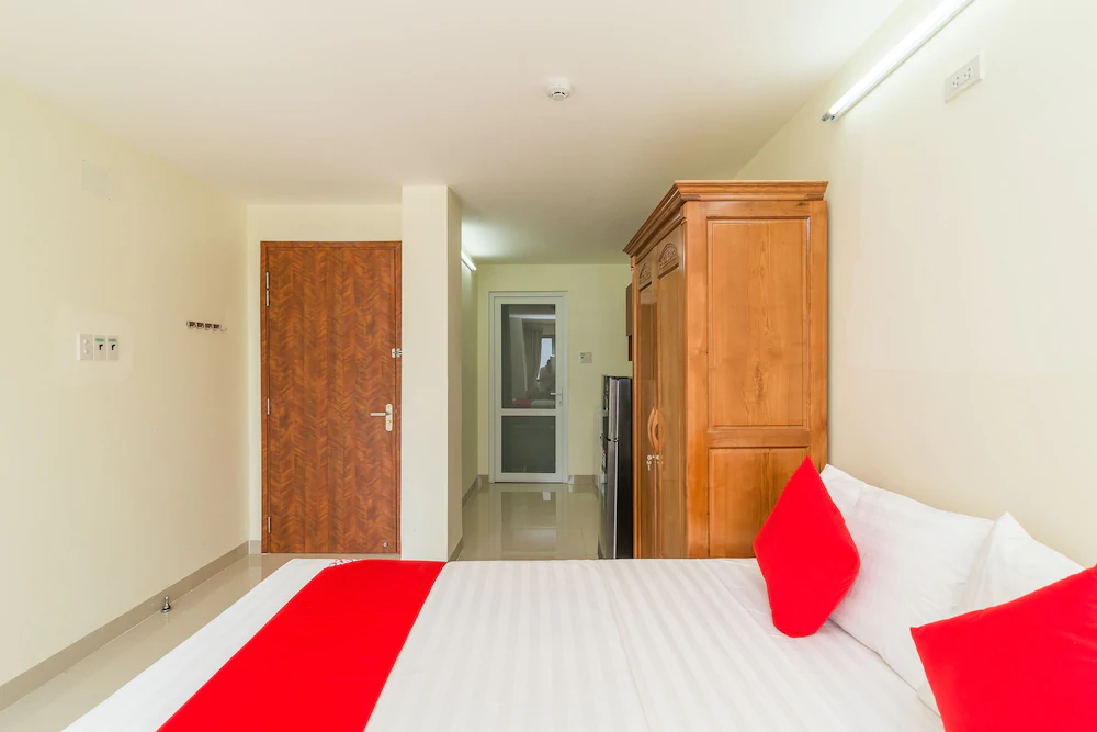 Quoc Vinh Hotel & Apartment