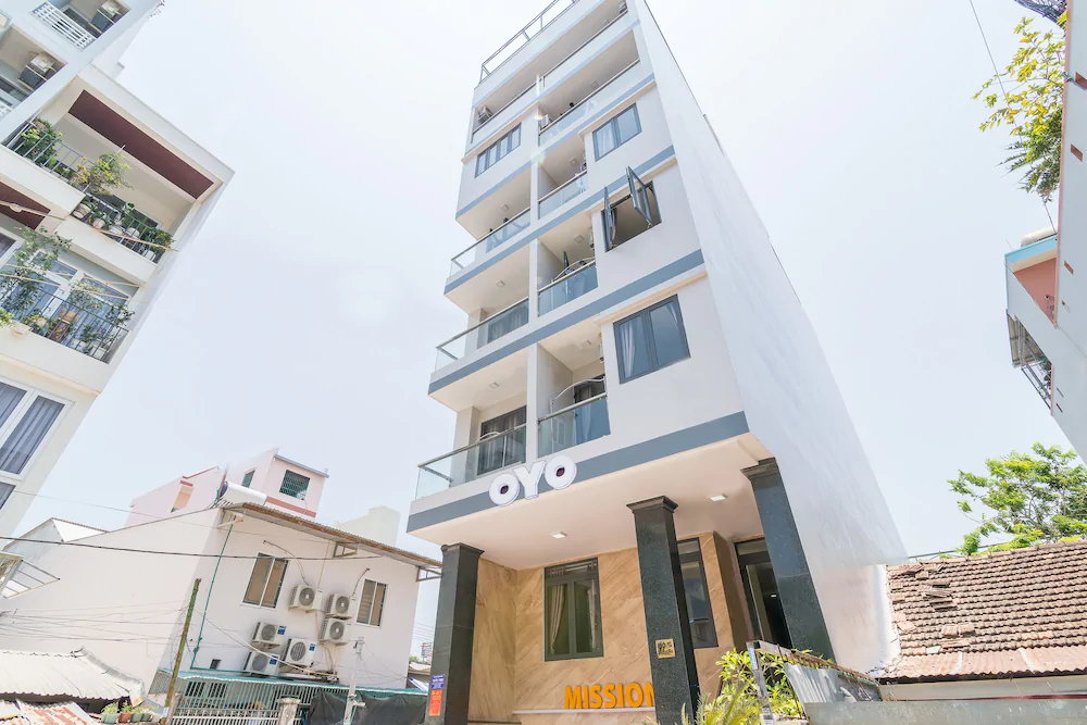 Quoc Vinh Hotel & Apartment