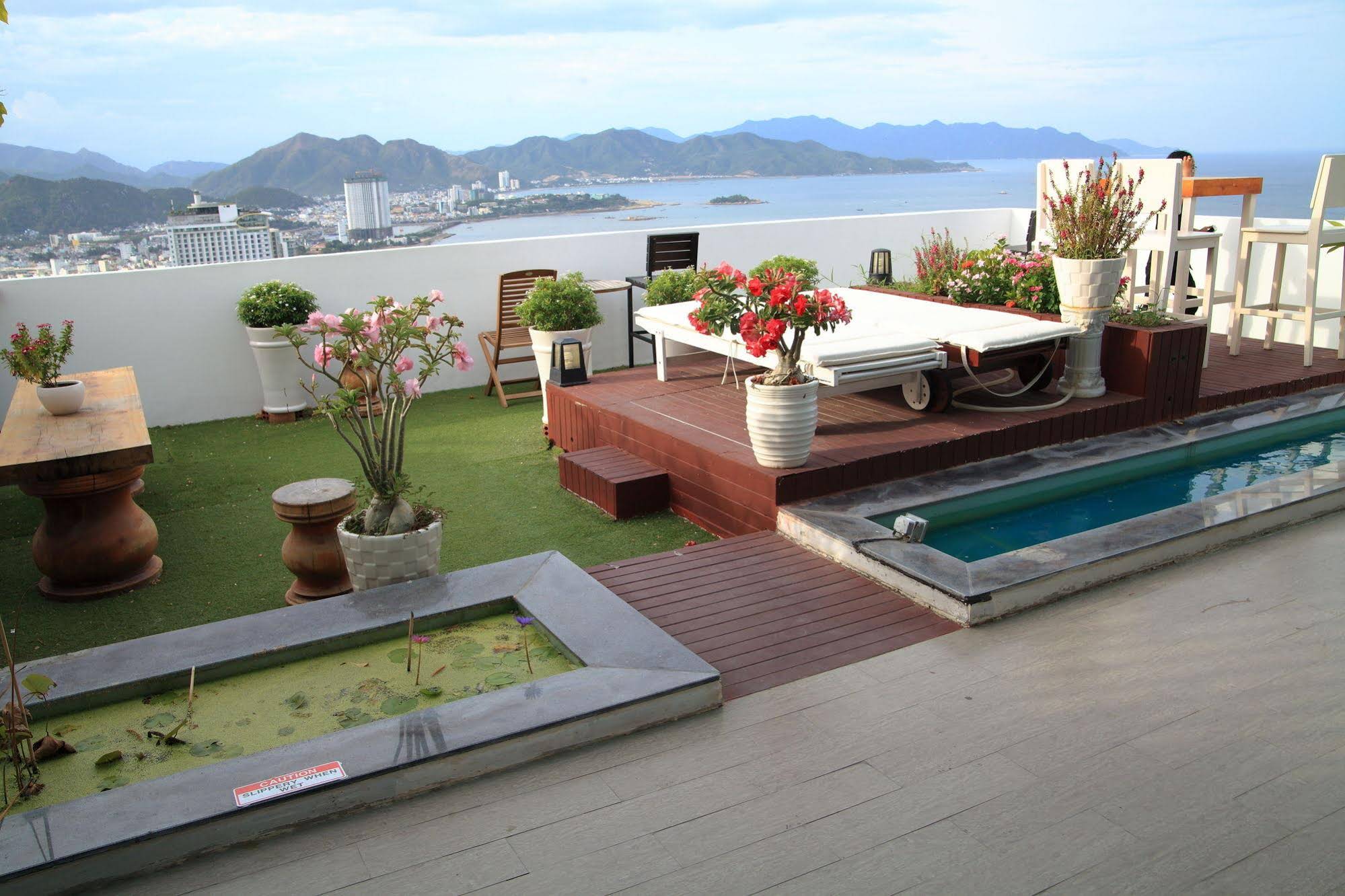 Nha Trang Beach Apartments