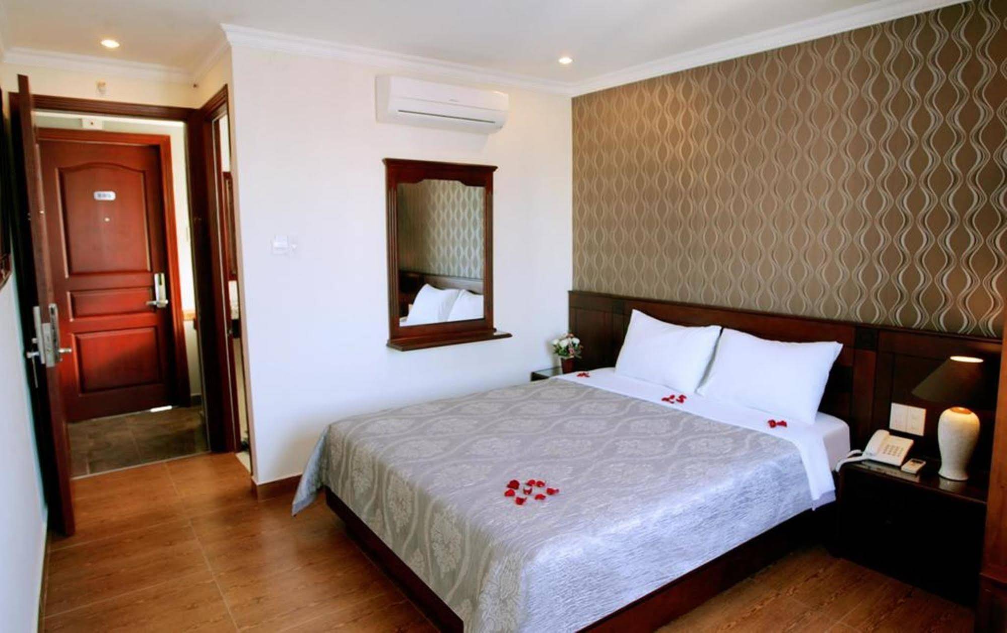 Nice Swan Hotel