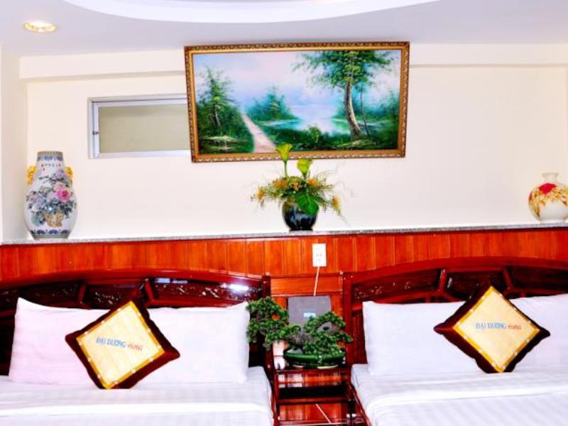Ocean Hotel