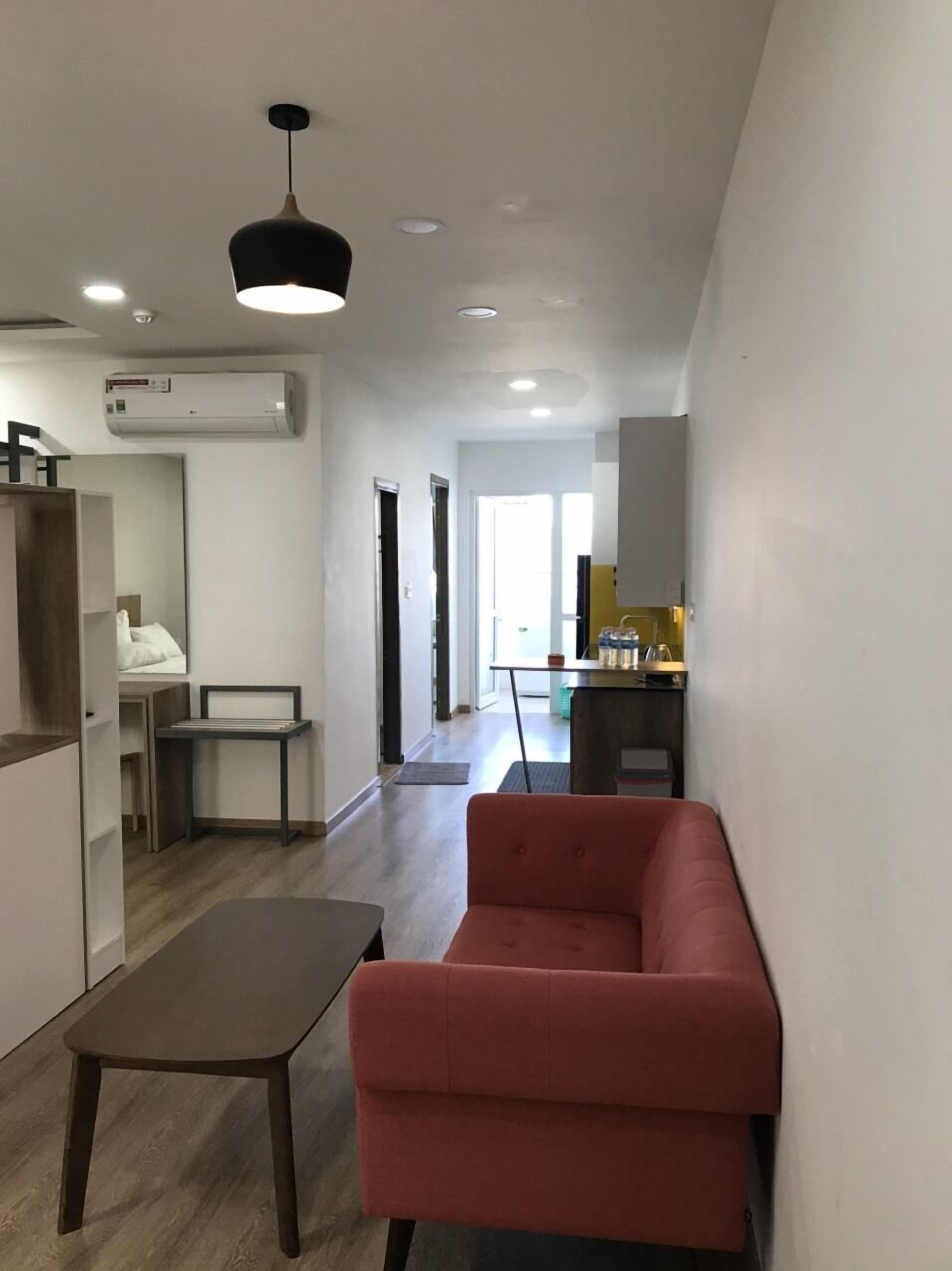 P&L Apartment