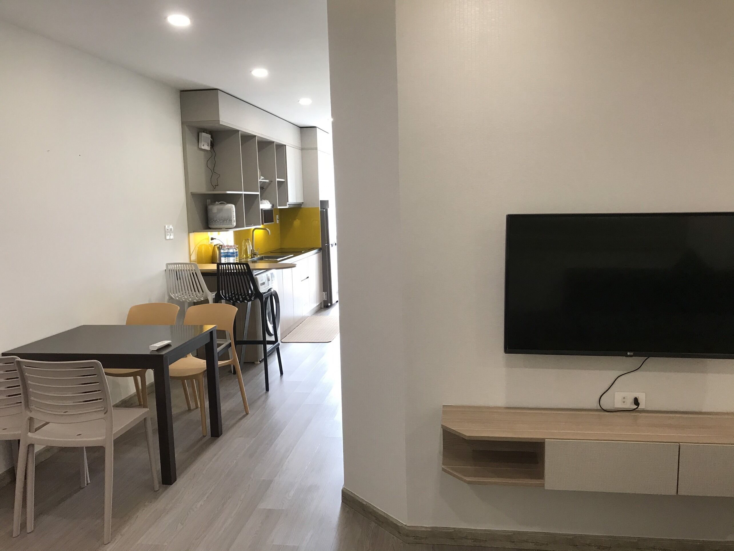 P&L Apartment