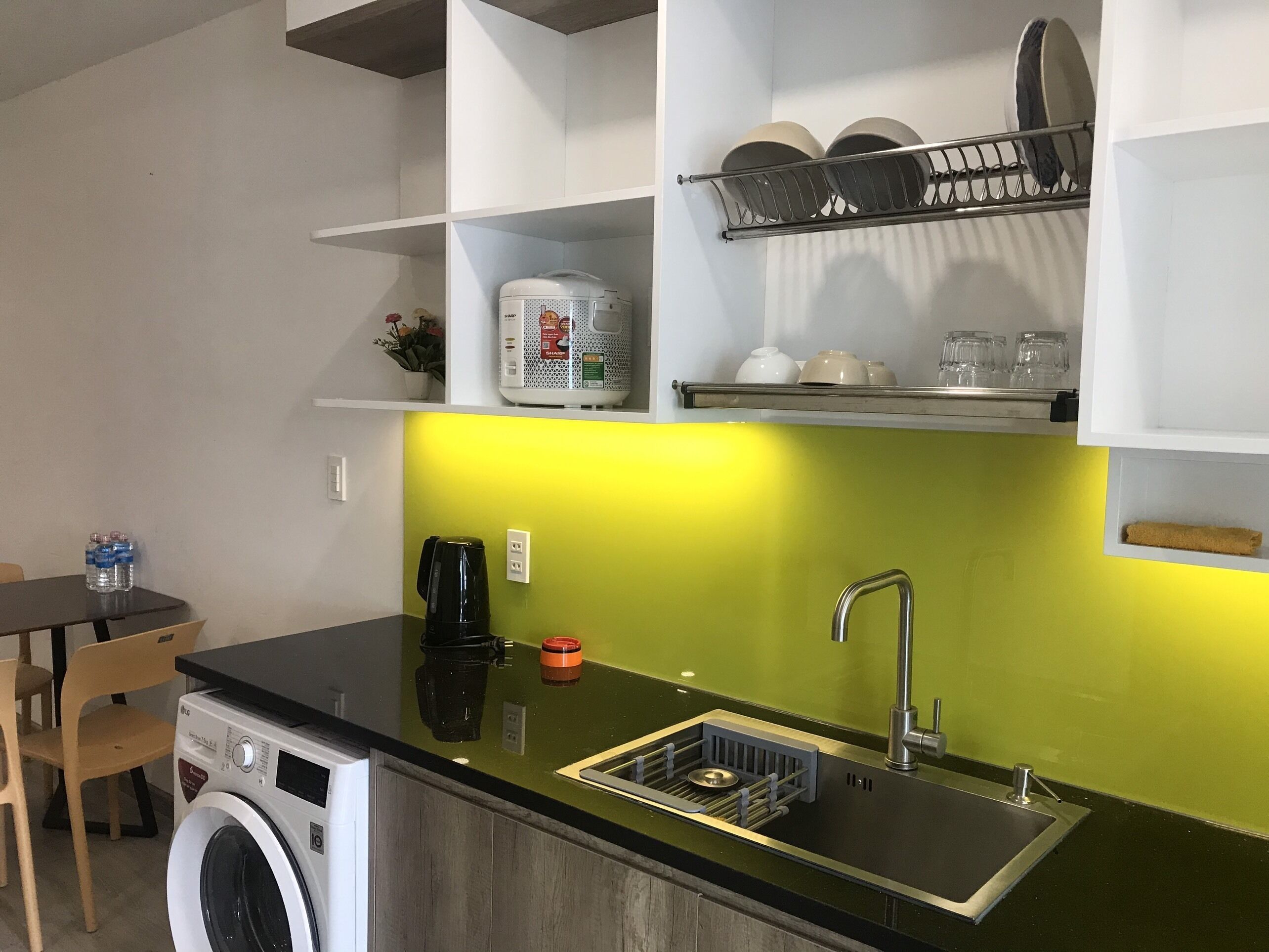 P&L Apartment