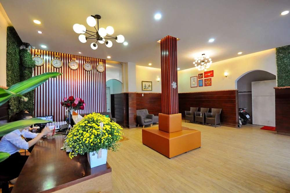 Pansy Hotel by OYO Rooms