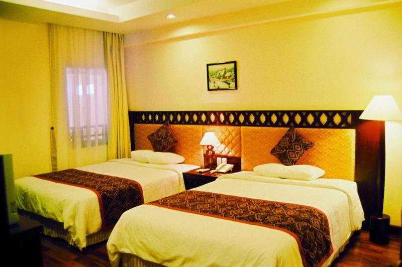 NNT Plus Astro Hotel