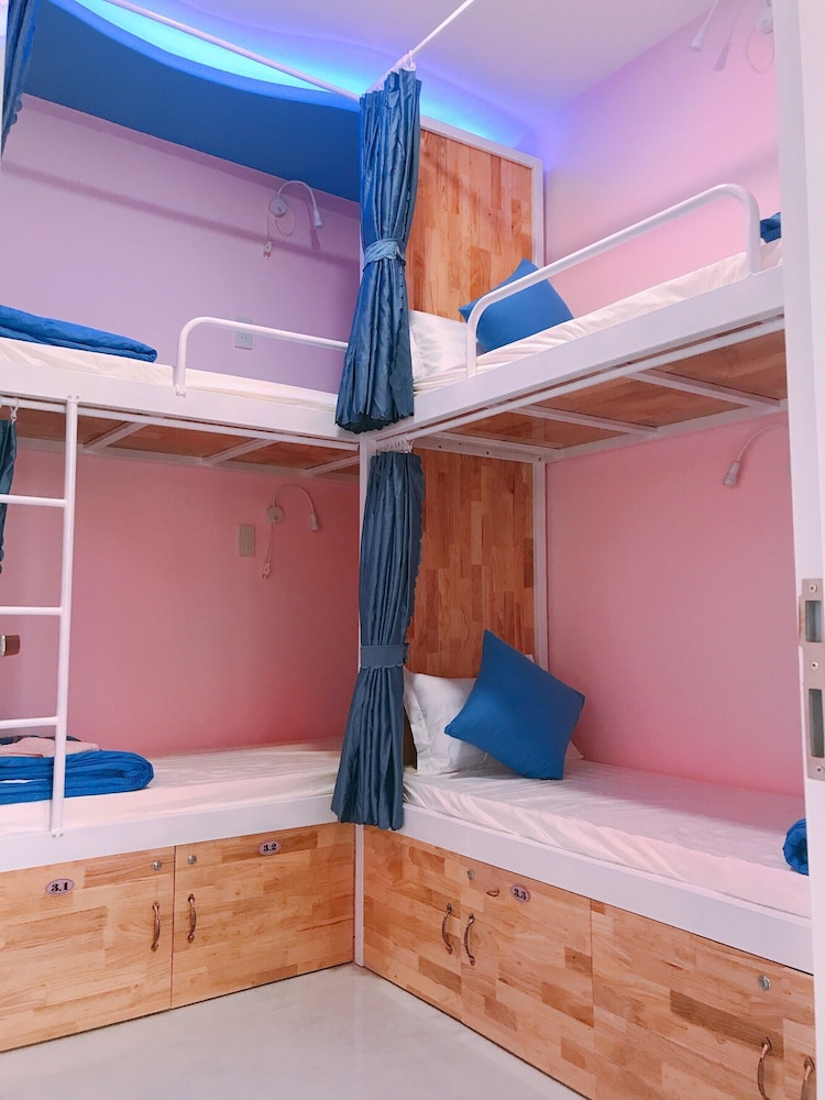 Seaside House Homestay
