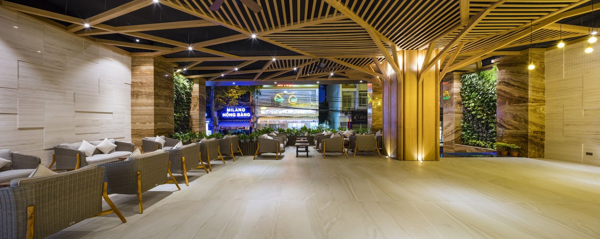 Seaesta Nha Trang Hotel